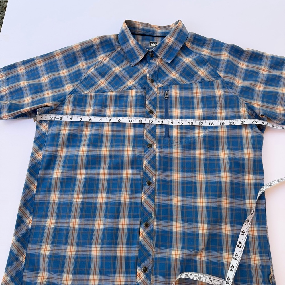Men’s REI Brand Hiking / Outdoor Shirt Size Large - Picture 7 of 8
